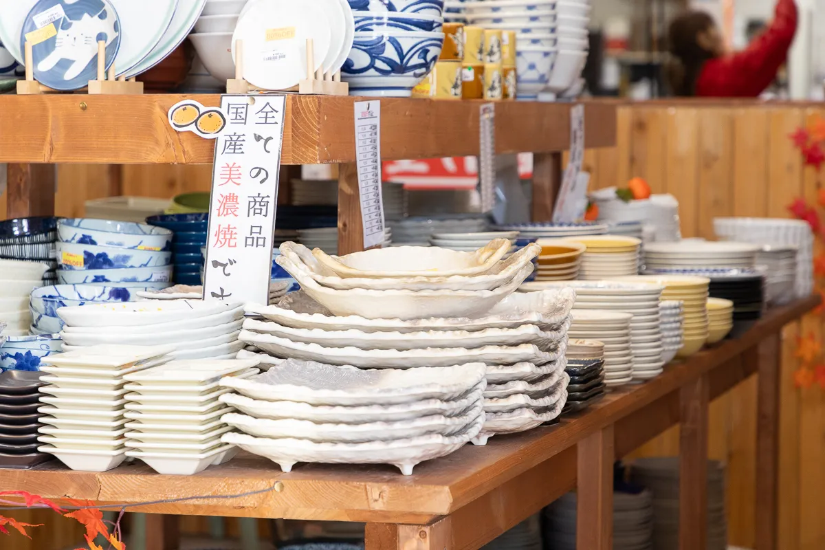 陶磁器の展示03